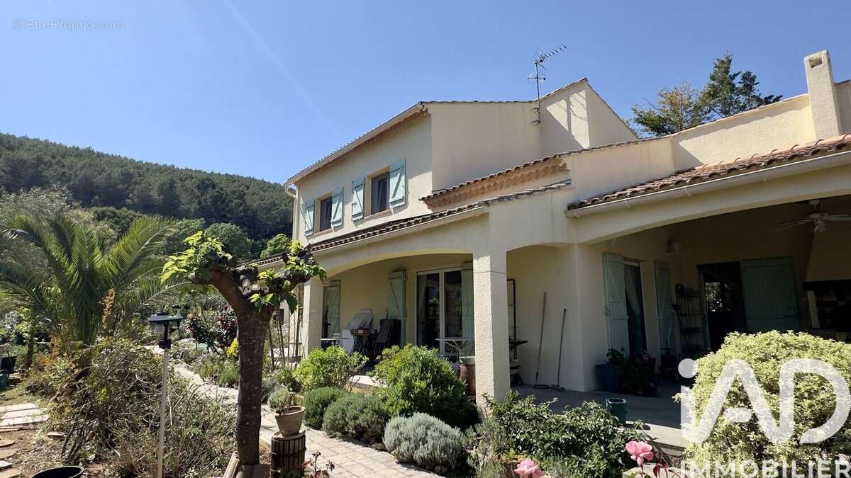 Photo 4 - Maison à CUERS