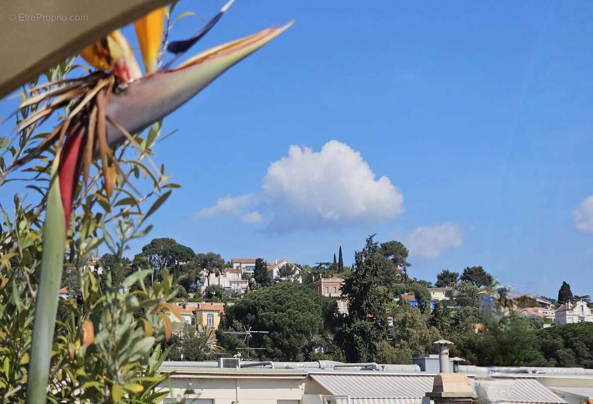 Appartement à HYERES