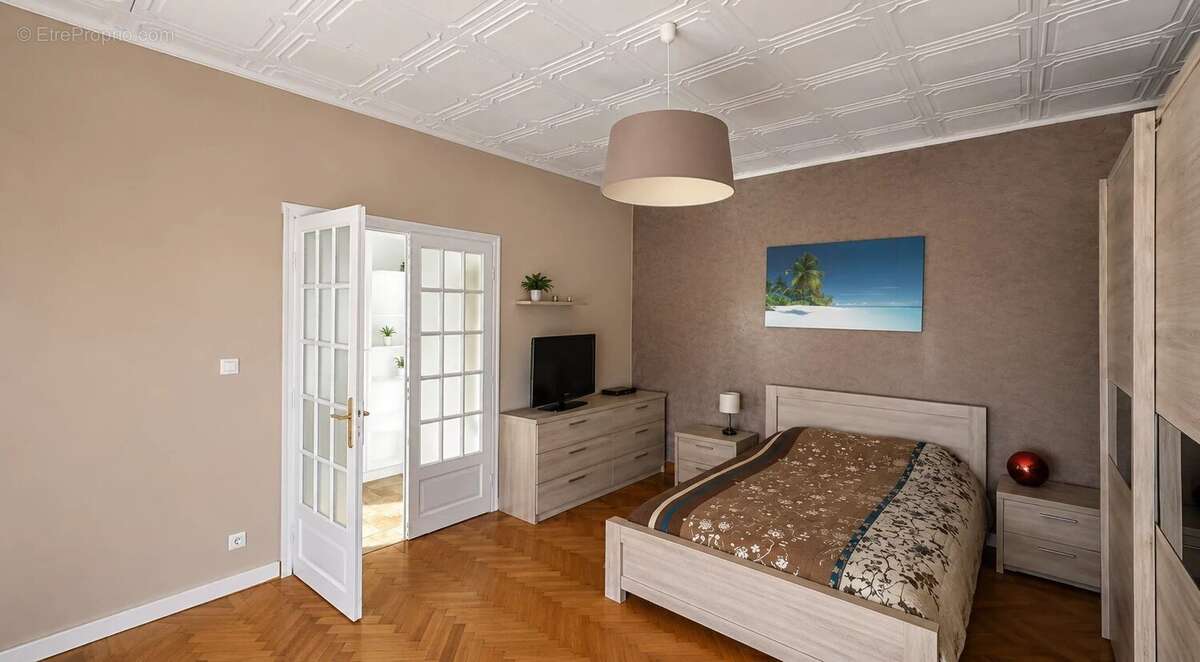 Maison à RACHES