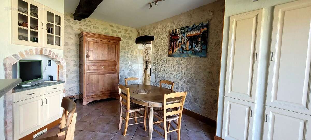 Maison à BONZAC