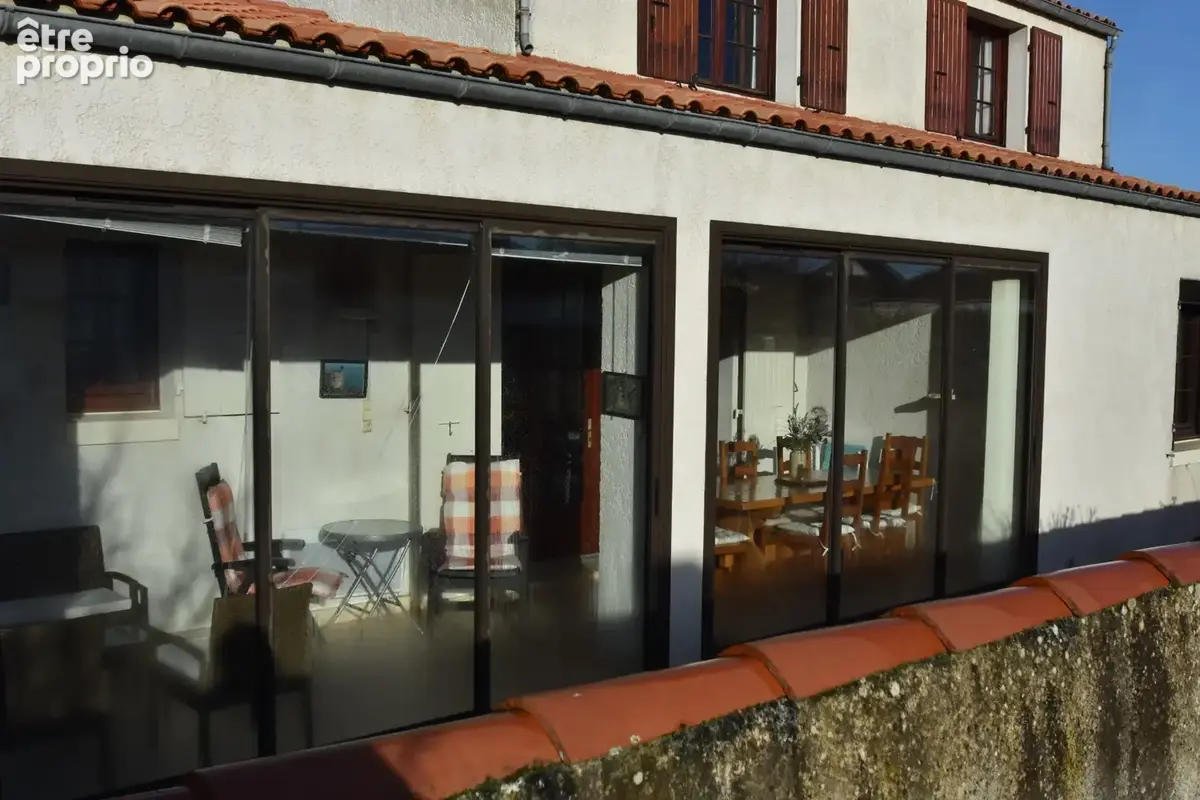 Dpt Charente Maritime (17), Ile d'Oléron,  Maison à vendre 5 pièces, 100 m²habitables, terrain 500 m², LA BREE LES BAINS (17) - photo 4