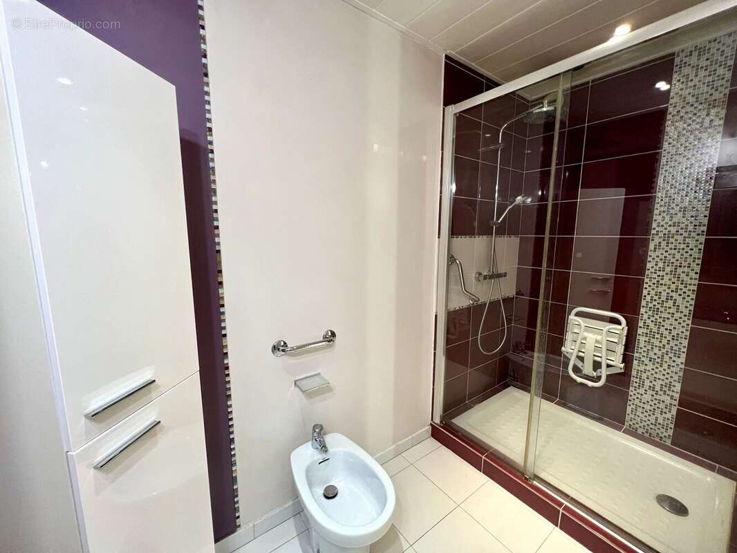 Appartement à VENCE