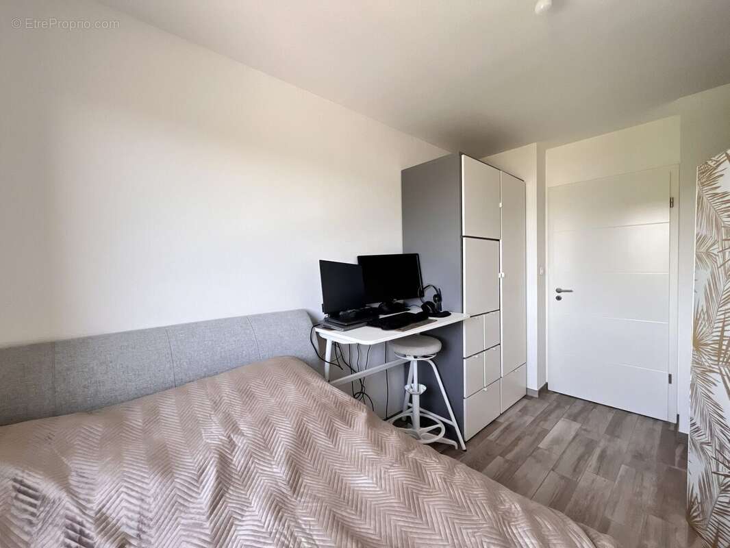 Appartement 65 m² à Saint-Louis  - photo 9