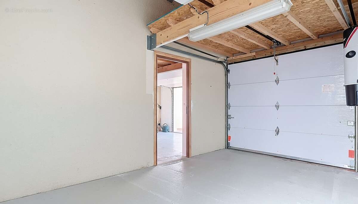 Maison à SAINT-SULPICE