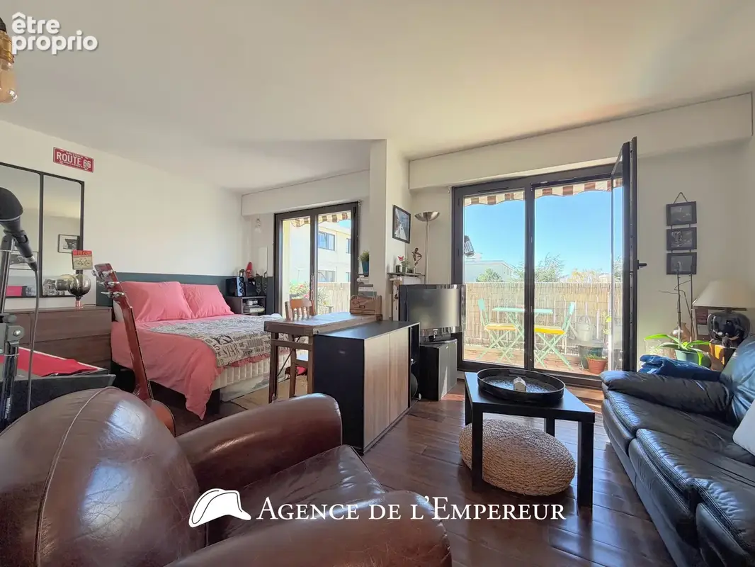STUDIO (T1), 29,33 m2, dernier étage balcon, cave et parking. DPE D - photo 8