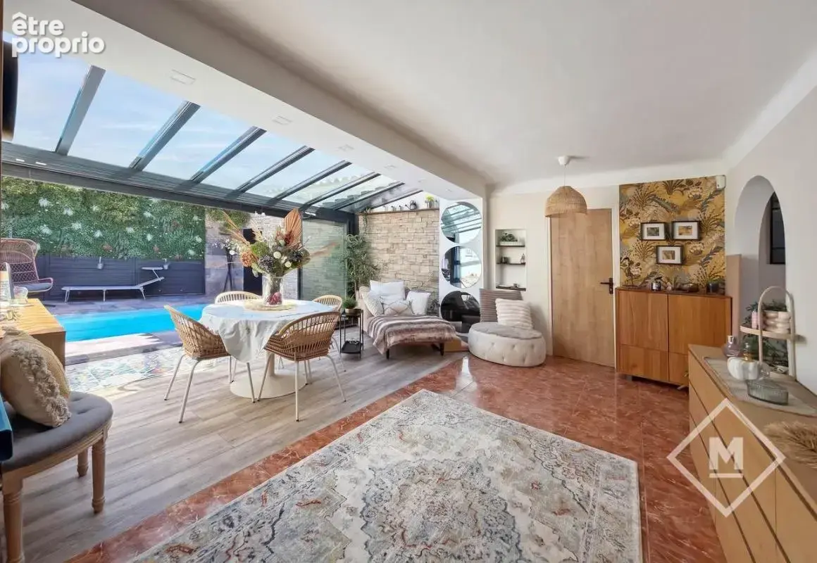 Vend Maison T5-6 calme sans vis à vis jardin piscine garage - photo 10