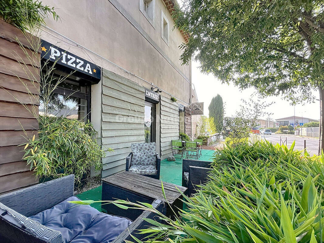 Commerce à L&#039;ISLE-SUR-LA-SORGUE