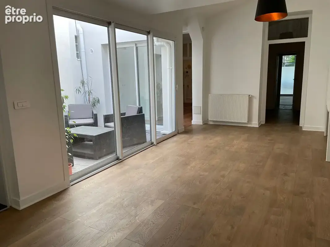 Duplex avec local commercial, Boulevard du Lycée à Vanves (92170). - photo 3