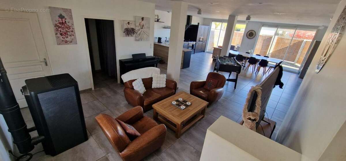 Maison à NOYERS-SUR-CHER