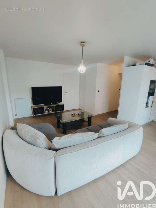 Photo 3 - Appartement à PIERREFITTE-SUR-SEINE