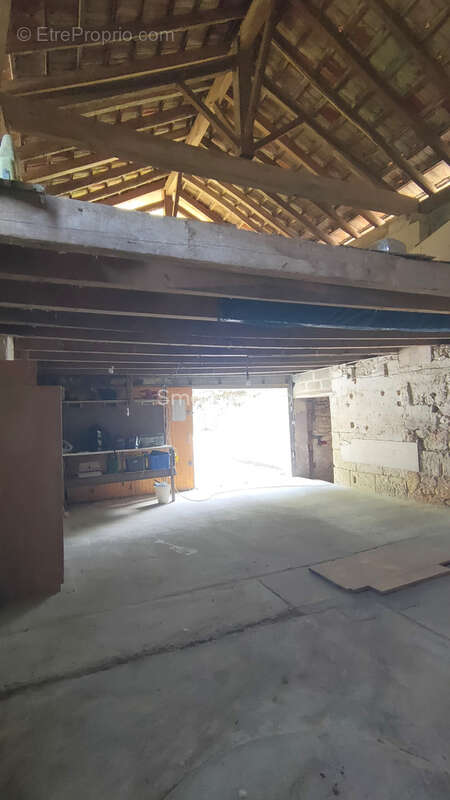 Maison de ville ancienne  97m2 - grand garage- saint-mariens - photo 13