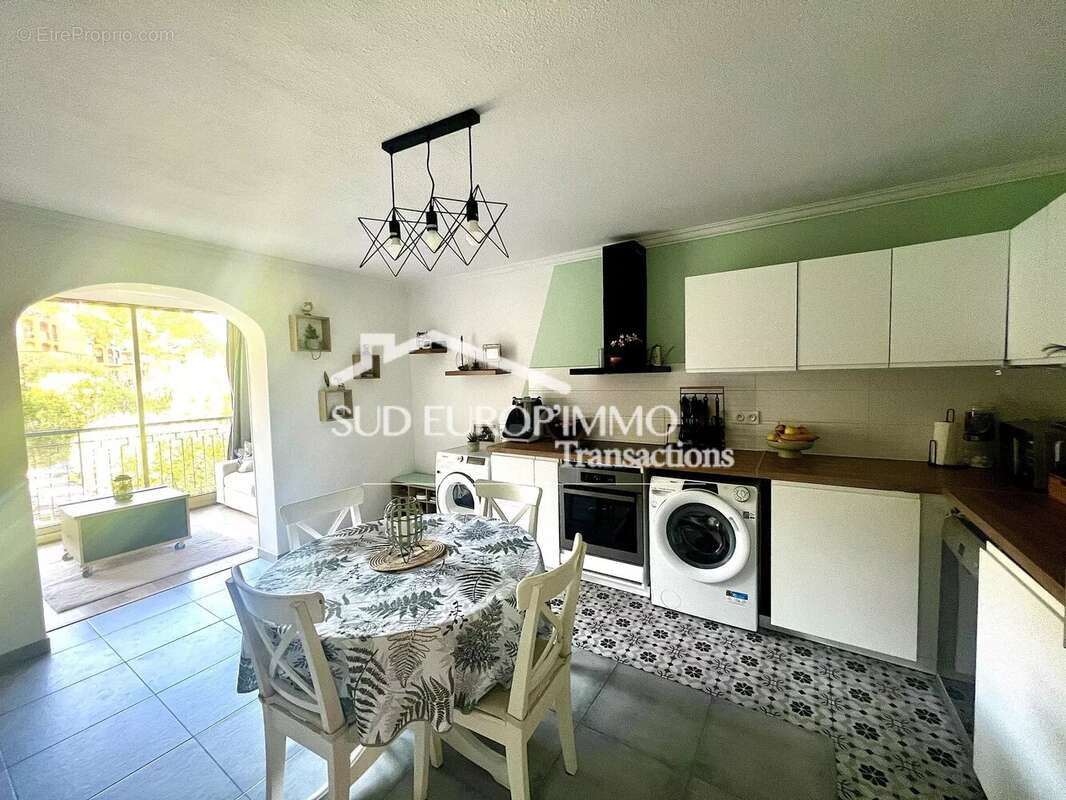Appartement à VENCE