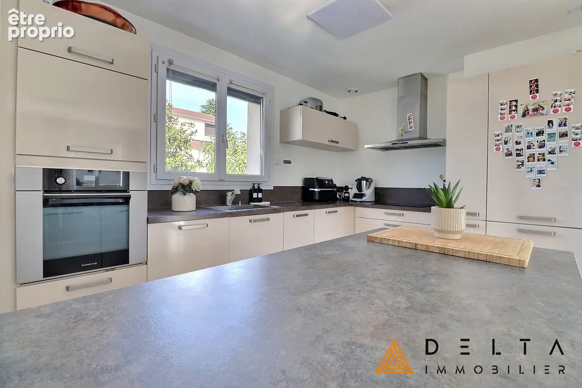 Maison 167 m² sur 1046 m² de terrain avec piscine - photo 9