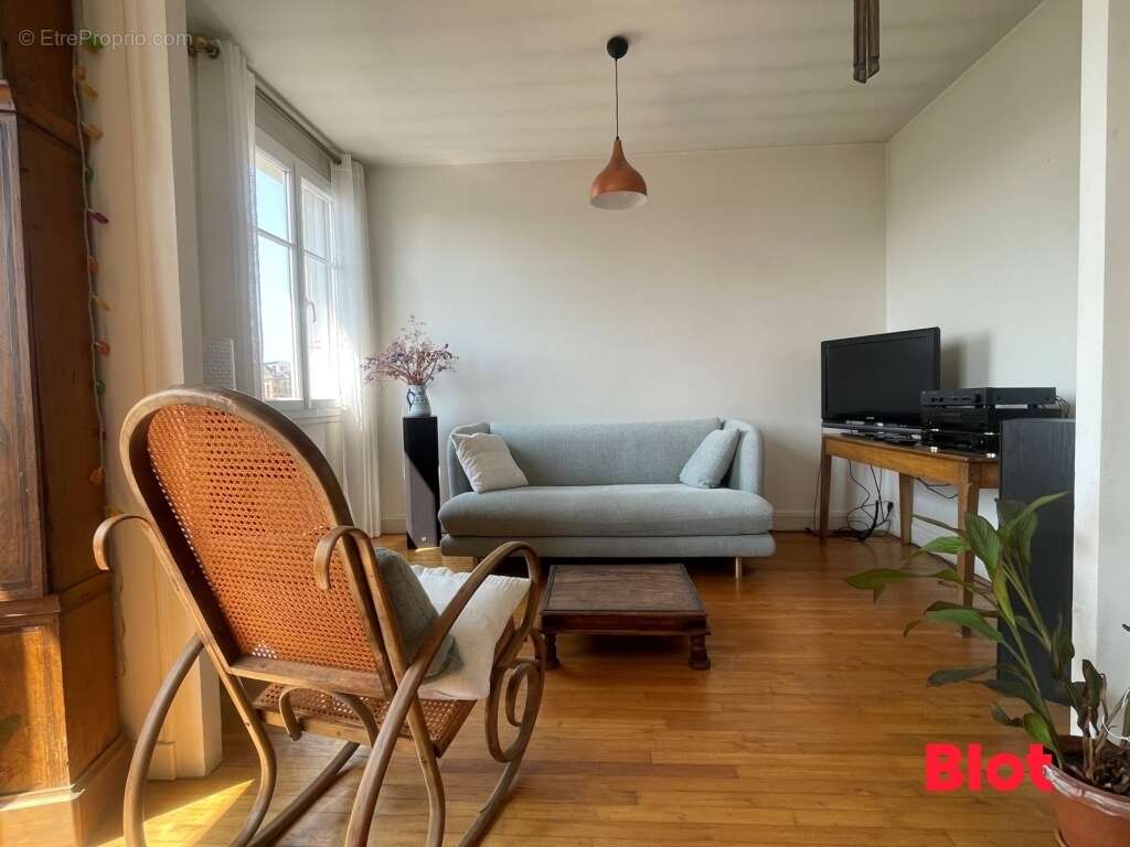 Appartement 69 m² à Rennes  - photo 2