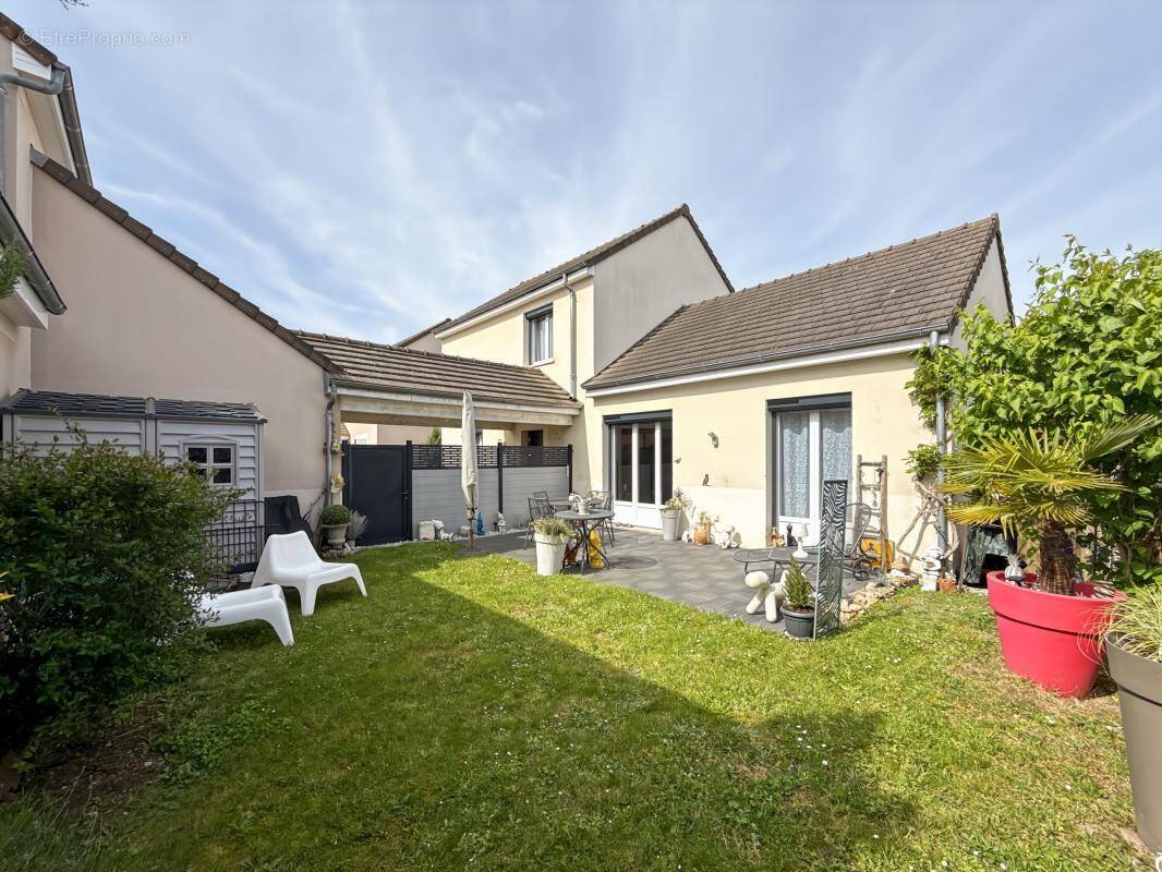 Maison à OLIVET