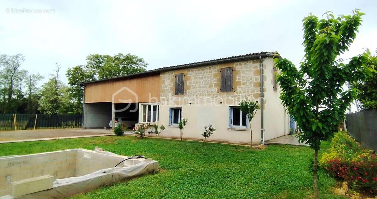 Maison à FAUILLET