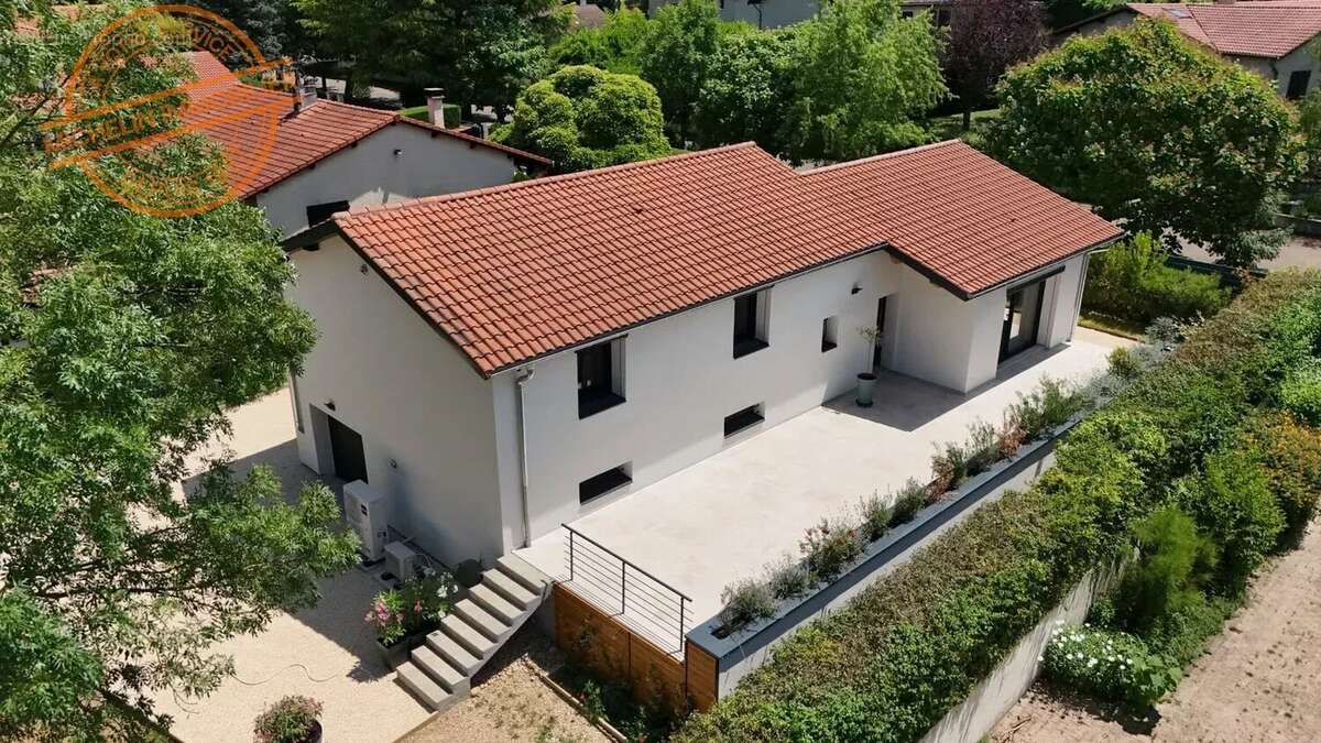 Maison à CHAMPAGNE-AU-MONT-D'OR