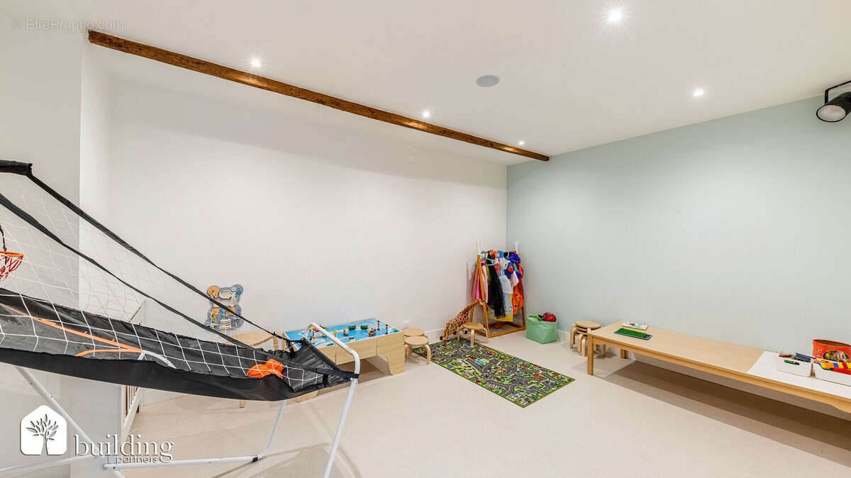 Bureaux/Local commercial - Levallois Perret  - 170 m2 - photo 7