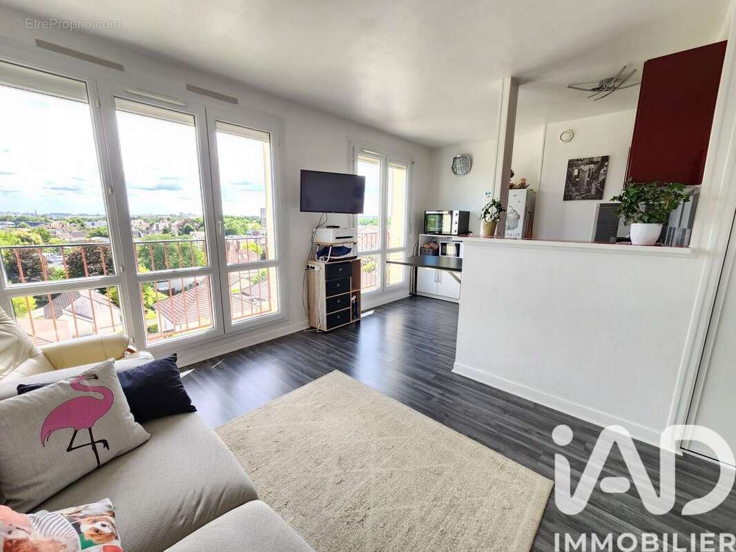 Appartement 26 m² à La Chapelle-Saint-Luc  - photo 6