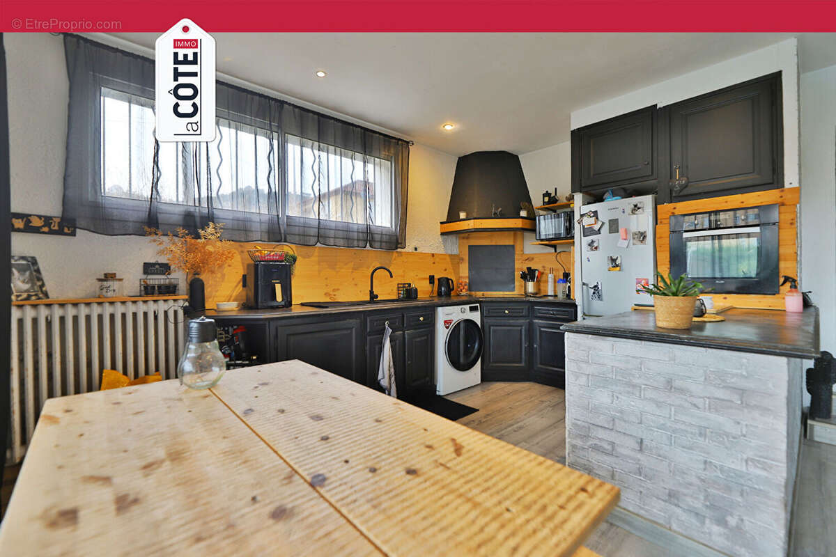 Maison à CHATEAUNEUF-LES-MARTIGUES