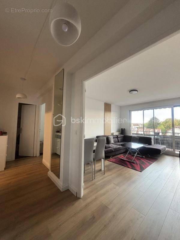 Appartement à RIS-ORANGIS