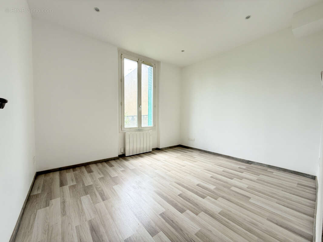 Appartement à COULOMMIERS