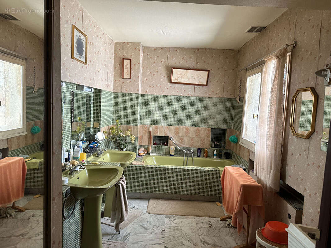 Maison à ROCHEFORT