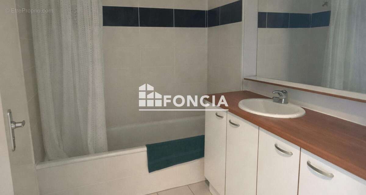 Appartement à SAINTES