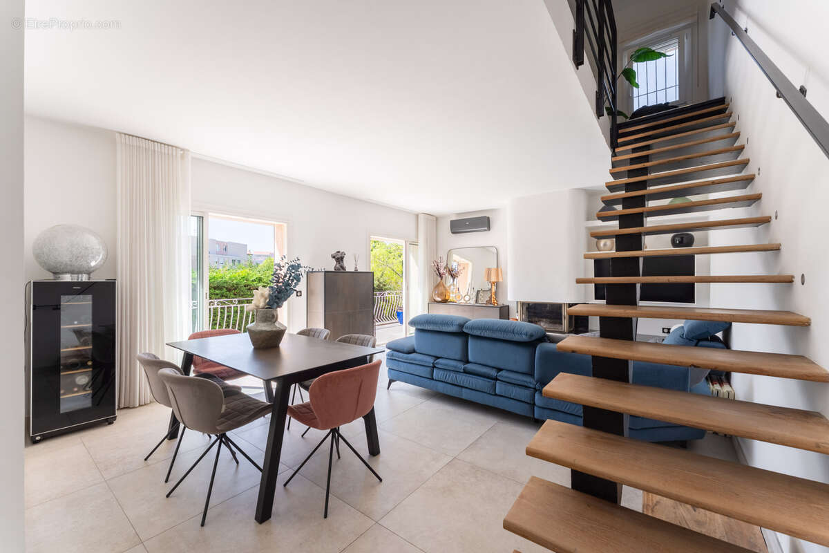 Appartement à MARSEILLE-9E