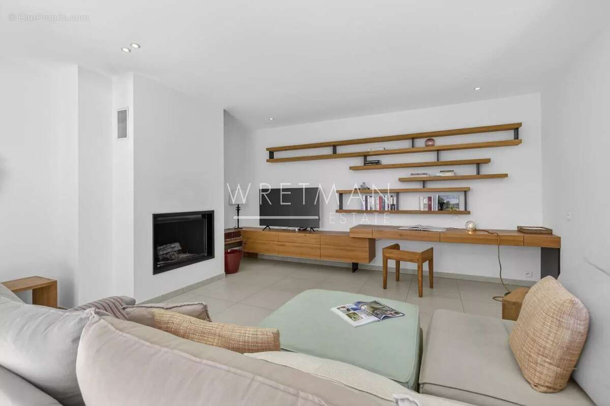 Villa moderne de 4 chambres avec grande piscine et vue spectaculaire – Cabris - photo 10