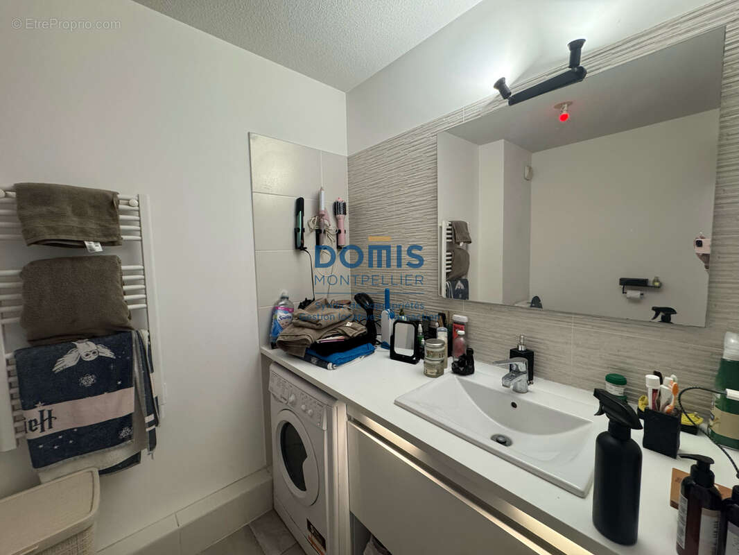 Appartement à LATTES