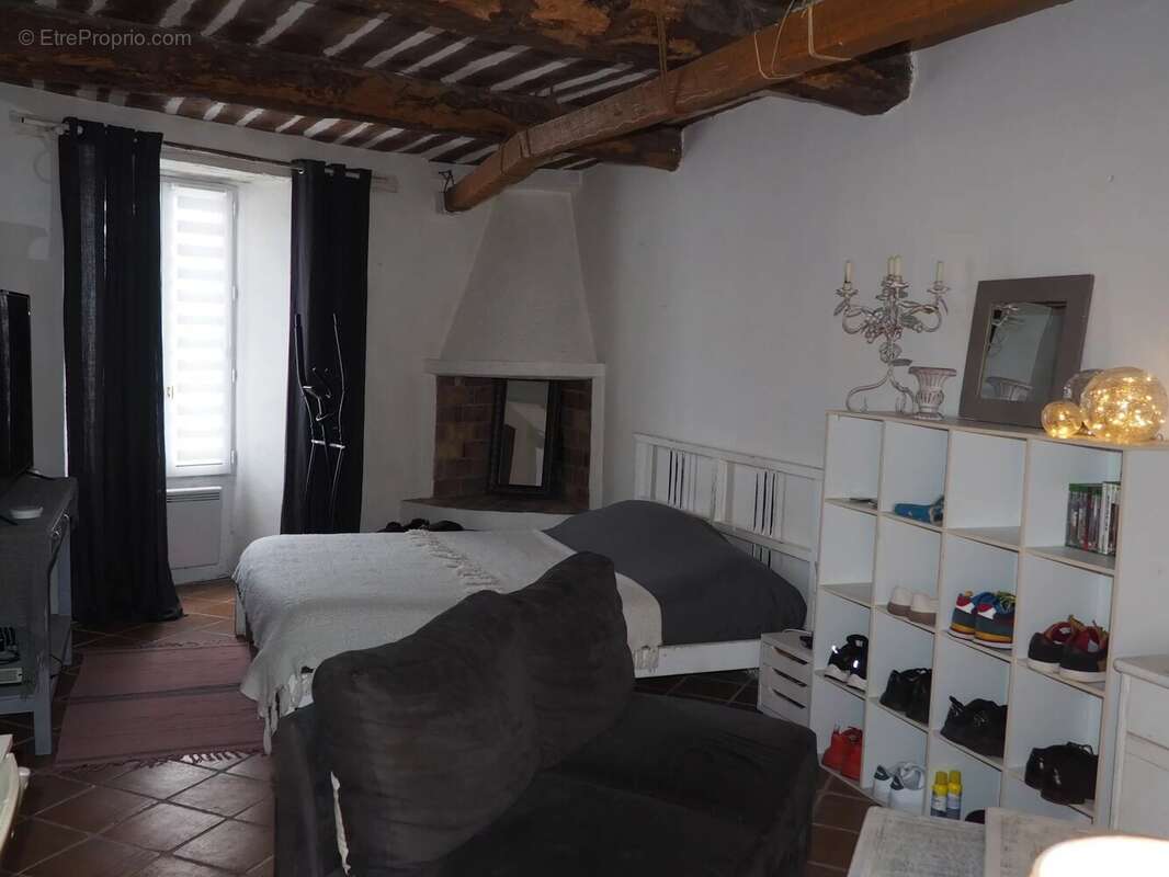 Maison à LA GARDE-FREINET