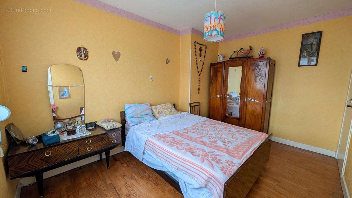 Maison à GOUZEAUCOURT