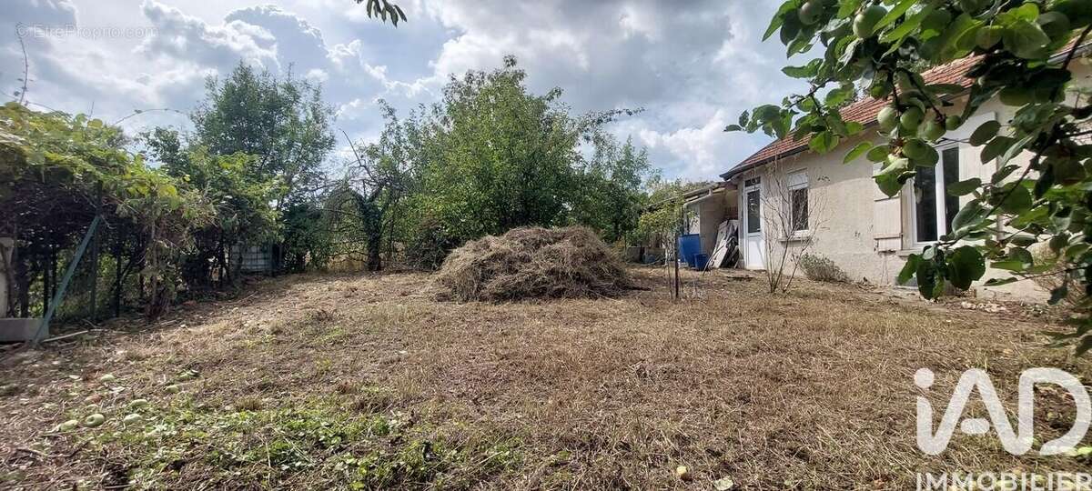 Photo 2 - Maison à LA FERTE-SOUS-JOUARRE