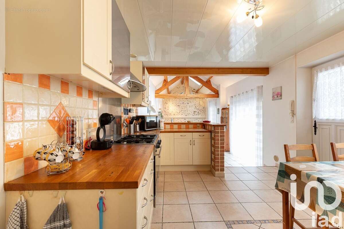 Photo 6 - Maison à SERMAISE