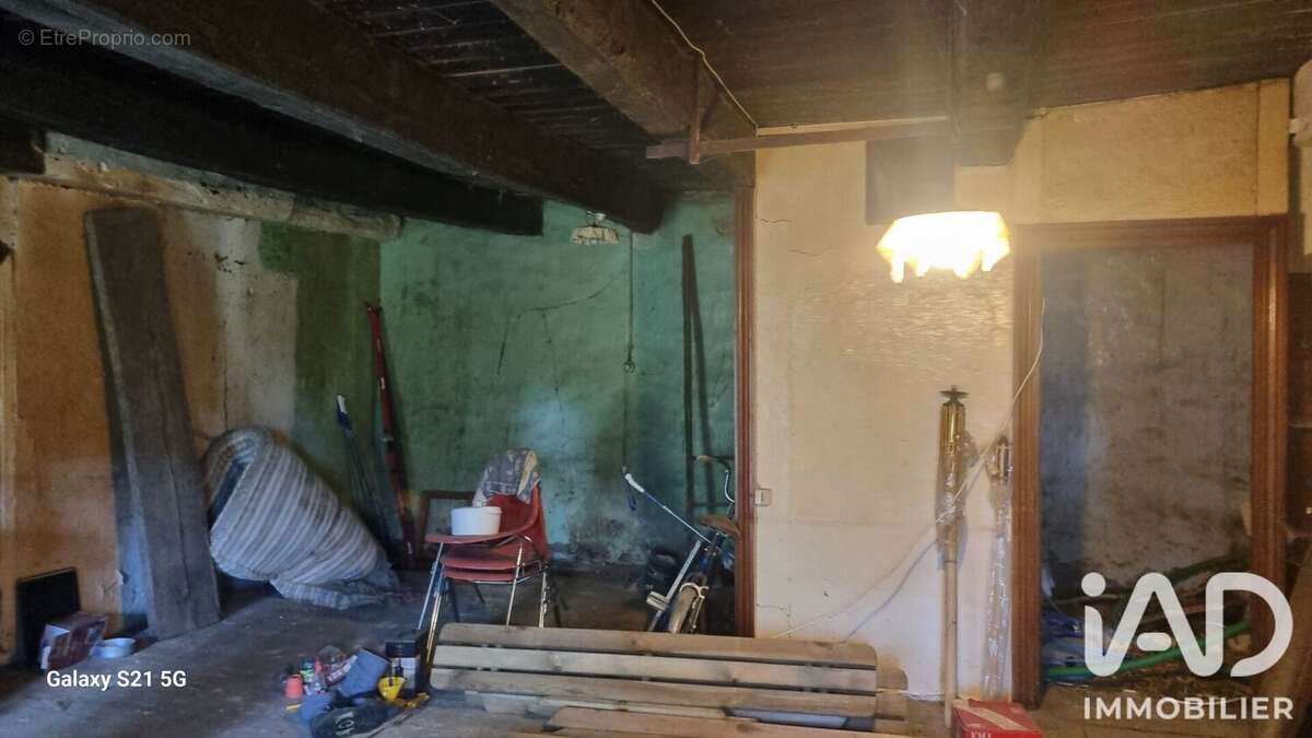 Maison 160 m² à Tremouille-Saint-Loup  - photo 8