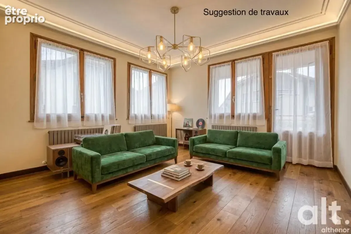 Maison à Annecy centre – 5 chambres - photo 3