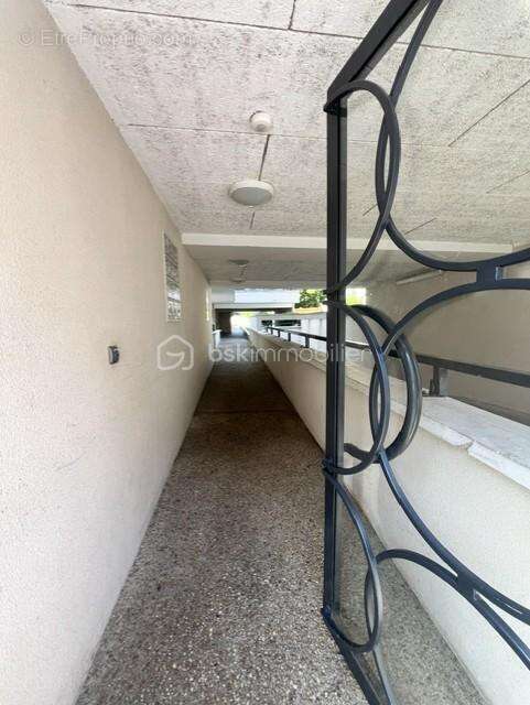 Bel appartement T2, 38m2, une chambre avec 2 balcons + un parking - photo 11