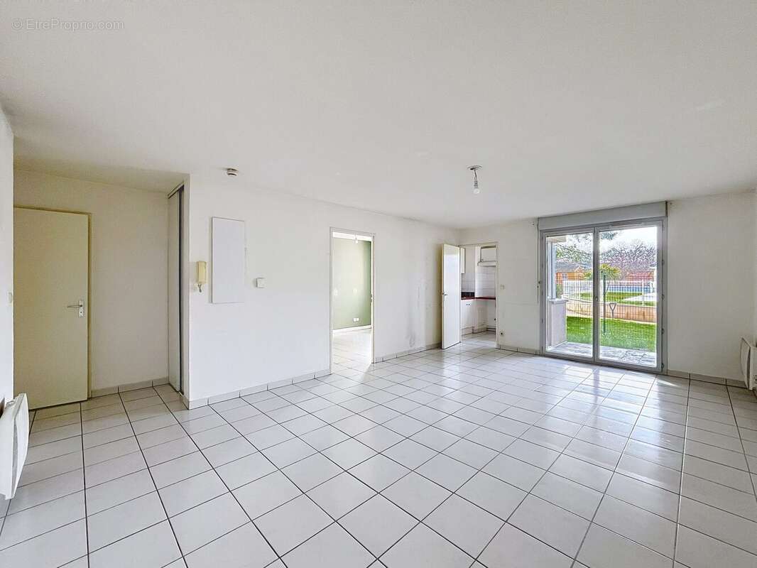 Appartement à FONBEAUZARD