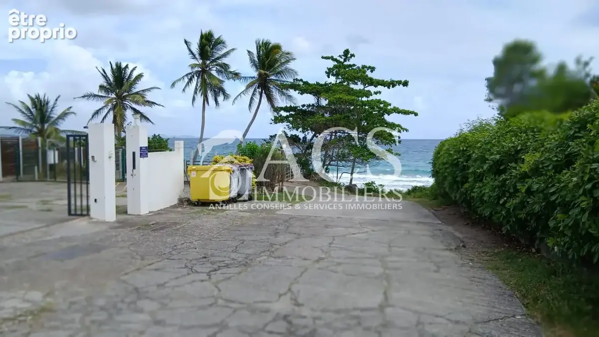 Studio vue mer et Rocher du Diamant, à 50m de la plage - photo 2