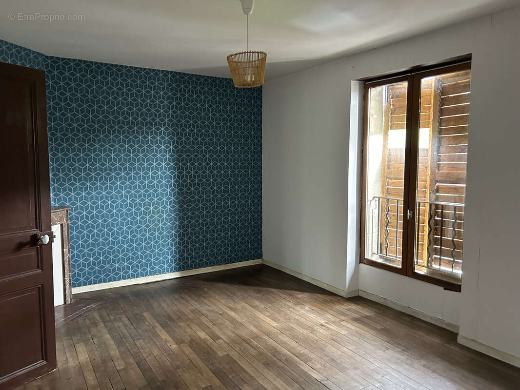 Maison à VILLERS-COTTERETS