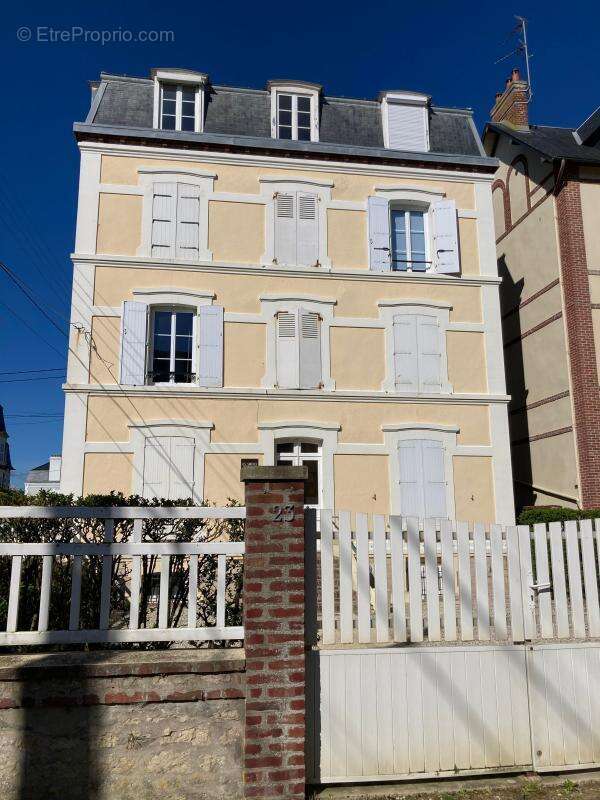 Appartement à CABOURG