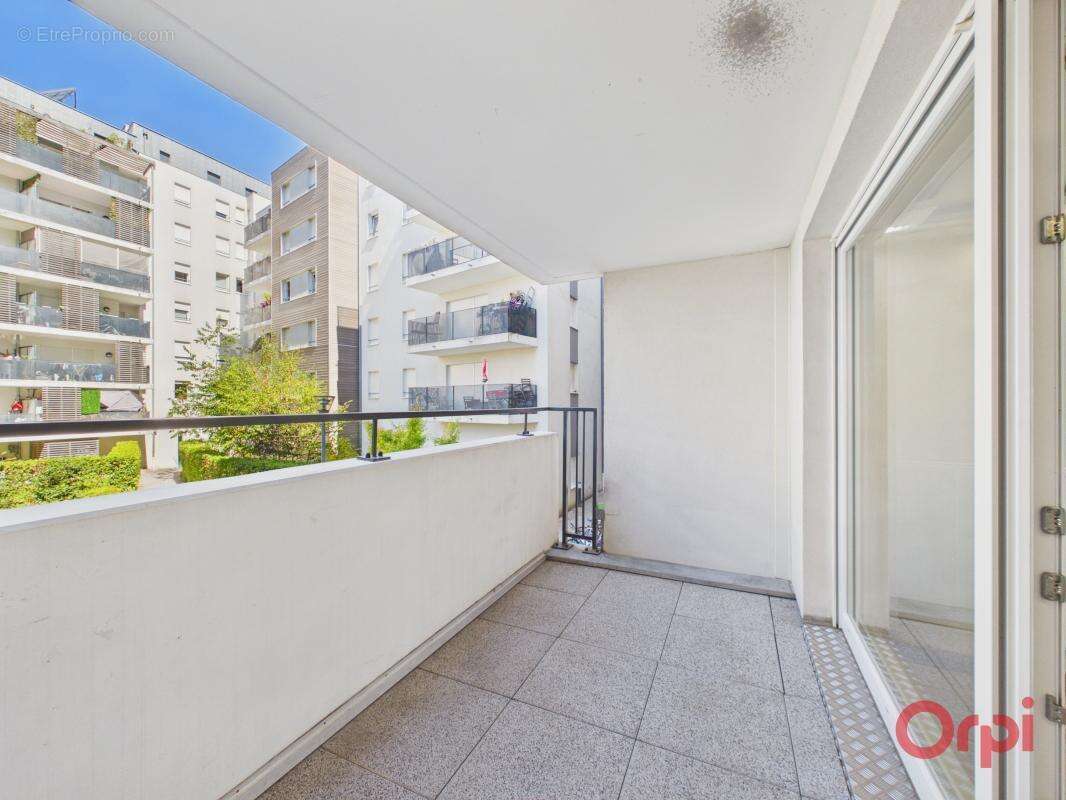 Appartement À Vendre - photo 6
