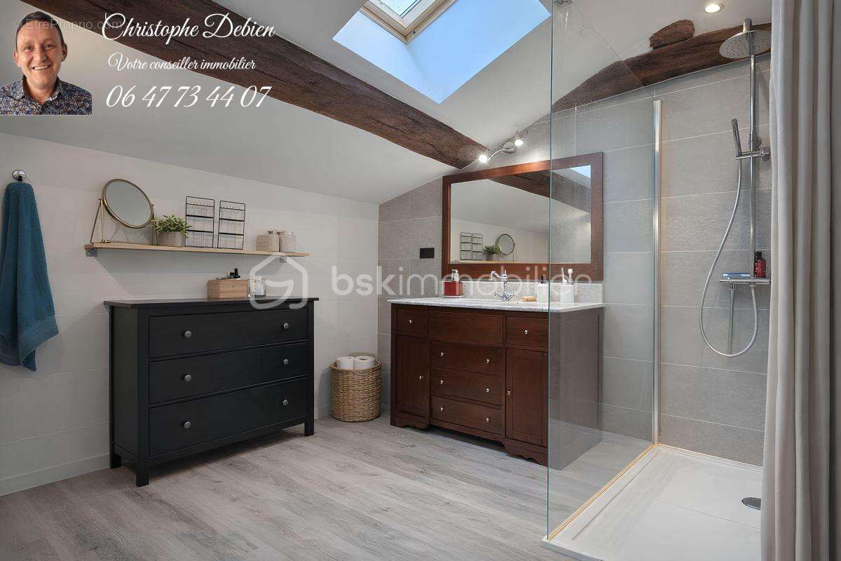 Maison à SAINT-GEORGES-DE-MONTAIGU