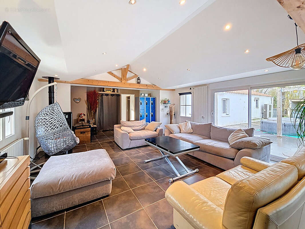 Maison à SAINT-HILAIRE-DE-RIEZ