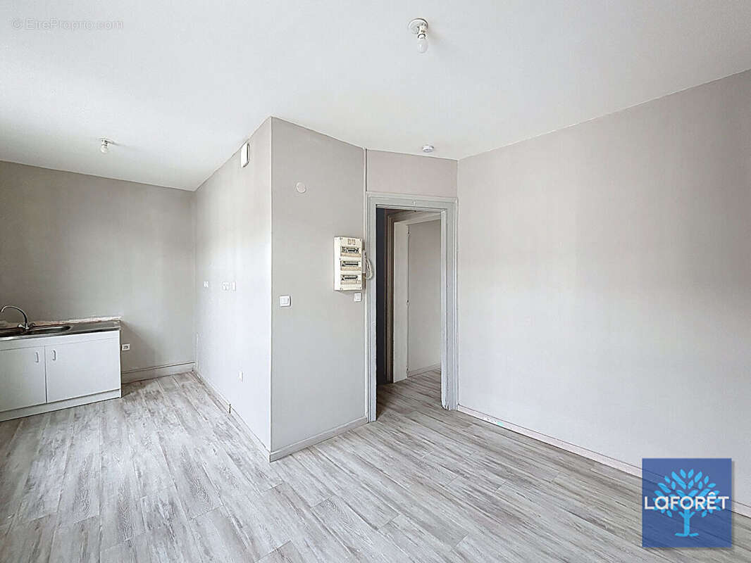 Appartement à RAISMES