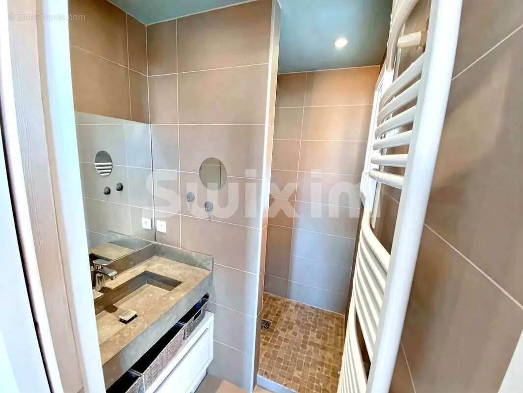 Appartement à AIX-LES-BAINS