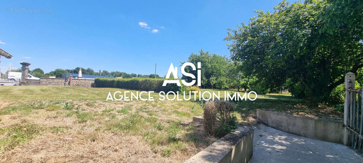 Maison à SAINT-GERMAIN-DE-COULAMER