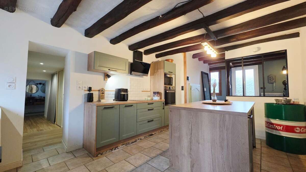 Maison à VASSELAY