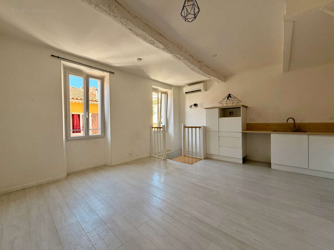 Appartement à PIERREFEU-DU-VAR